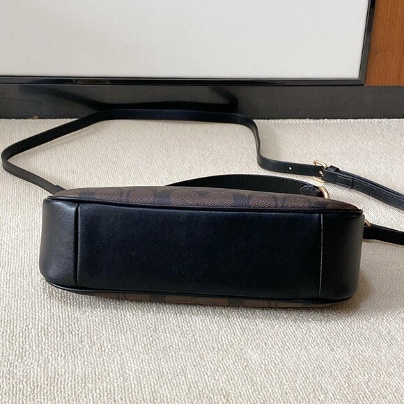 NWT Coach Outlet Teri Hobo Bag In Signature Canvas - Picture 5 of 9